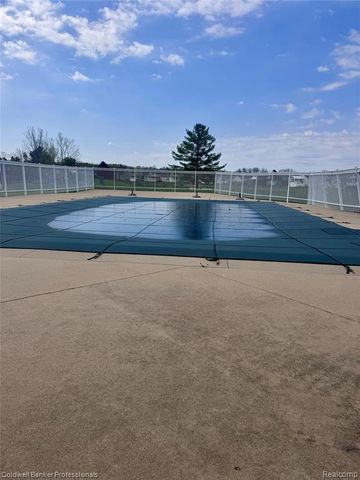 255 Bonita Court, Lapeer, MI 48446