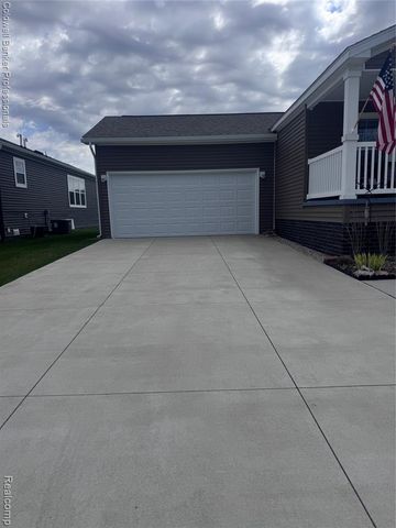 255 Bonita Court, Lapeer, MI 48446