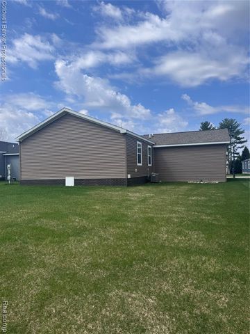255 Bonita Court, Lapeer, MI 48446