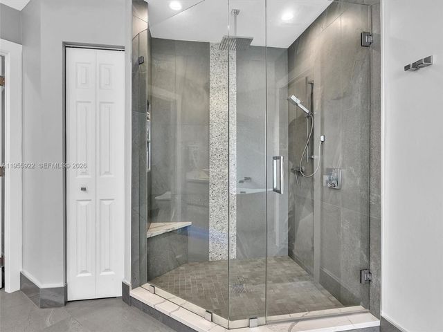 534 Stonemont Dr, Weston, FL 33326