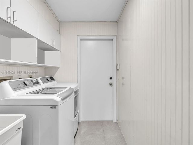 534 Stonemont Dr, Weston, FL 33326