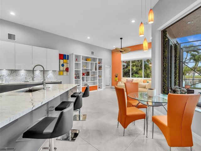 534 Stonemont Dr, Weston, FL 33326