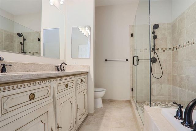 3820 Roswell Road NE 317, Atlanta, GA 30342
