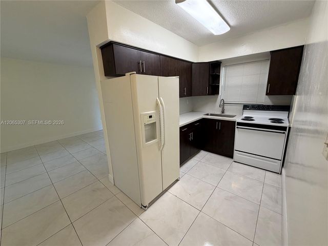 16150 NE 19th Court 2, North Miami Beach, FL 33162