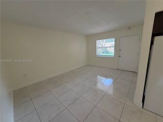 16150 NE 19th Court 2, North Miami Beach, FL 33162