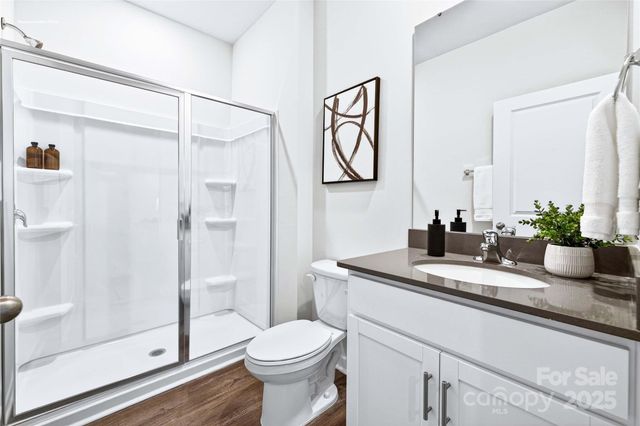 639 13th Avenue Drive NE, Hickory, NC 28601