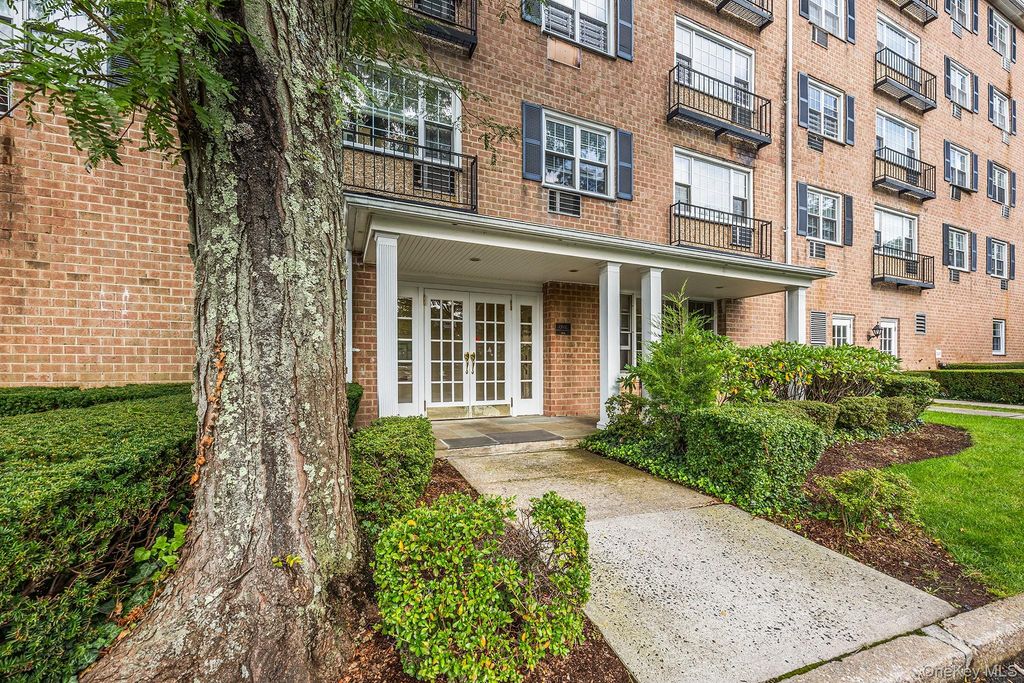 1 Consulate Drive 2H, Tuckahoe, NY 10707 — photo 2