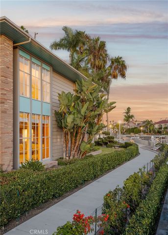15 The Colonnade, Long Beach, CA 90803
