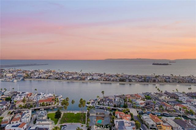 15 The Colonnade, Long Beach, CA 90803