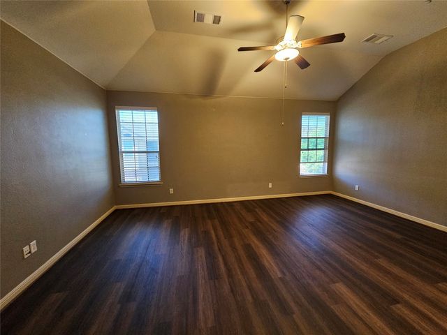 8627 Calvin Road, Irving, TX 75063