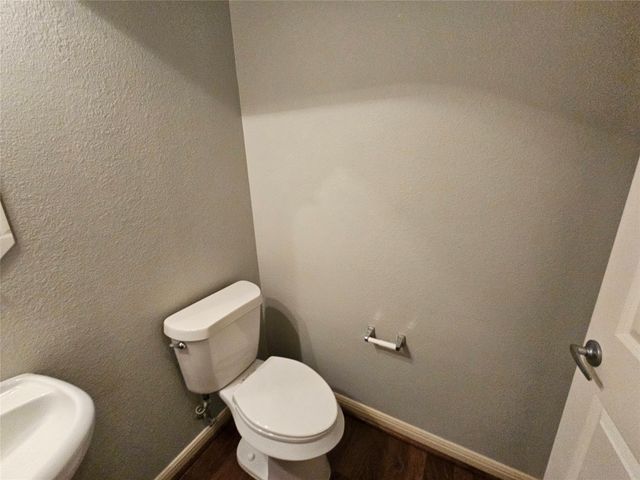 8627 Calvin Road, Irving, TX 75063