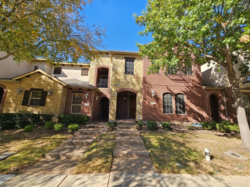 8627 Calvin Road, Irving, TX 75063