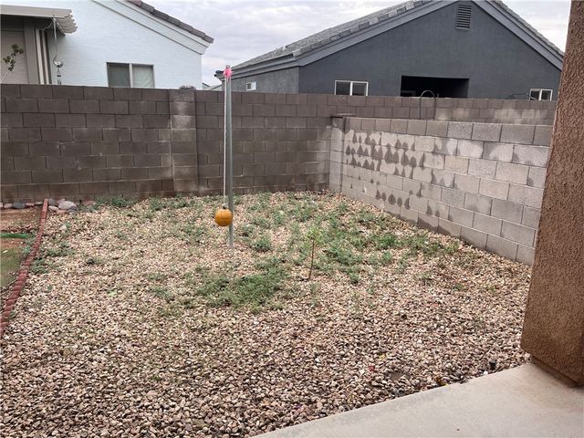 3349 E Ames Avenue, Kingman, AZ 86409