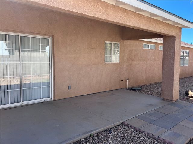 3349 E Ames Avenue, Kingman, AZ 86409