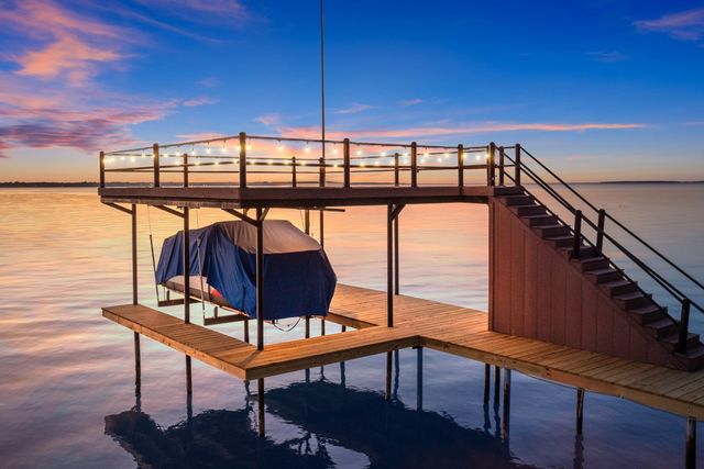 114 Harbor Drive, Gun Barrel City, TX 75156