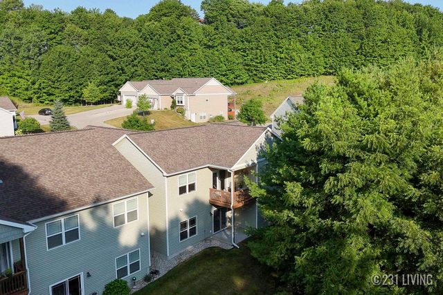 4758 Kodiak Drive, Long Lake Twp, MI 49685