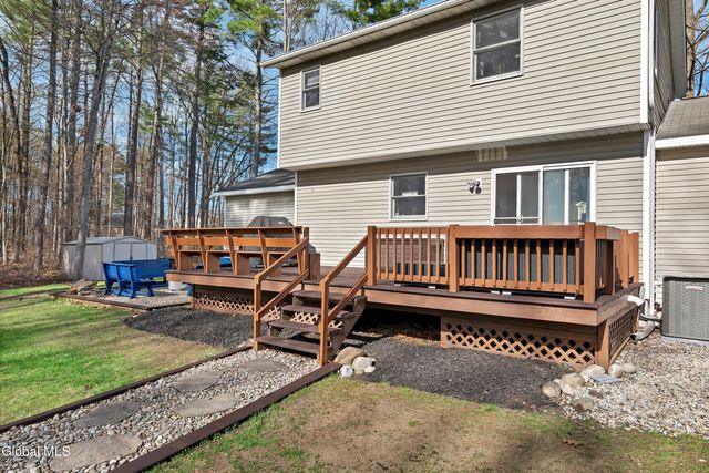 19 Iris Avenue, Moreau, NY 12803