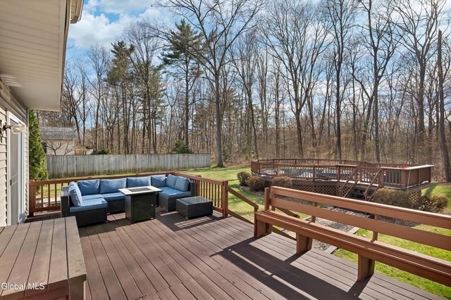 19 Iris Avenue, Moreau, NY 12803