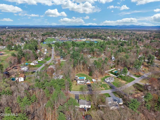 19 Iris Avenue, Moreau, NY 12803