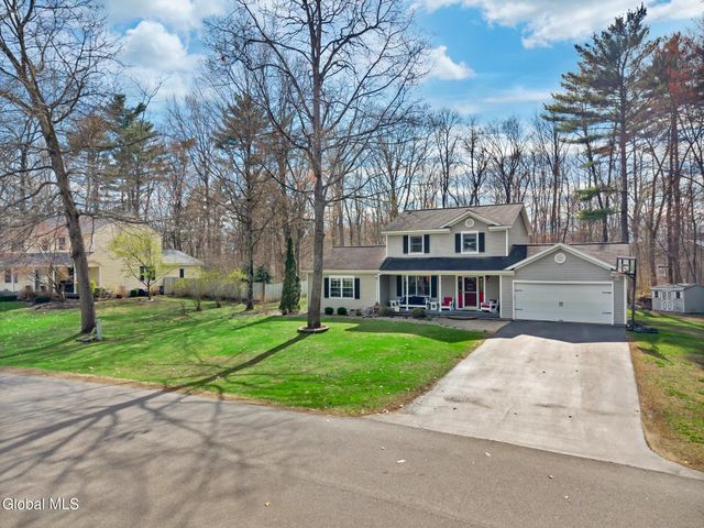 19 Iris Avenue, Moreau, NY 12803