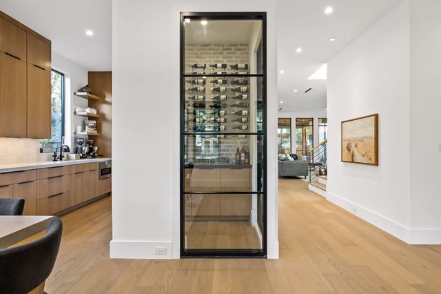 5230 Richard Avenue, Dallas, TX 75206