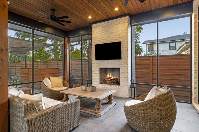 5230 Richard Avenue, Dallas, TX 75206