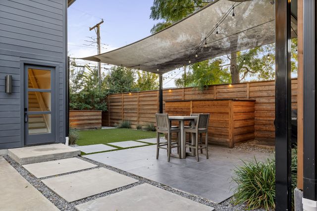 5230 Richard Avenue, Dallas, TX 75206