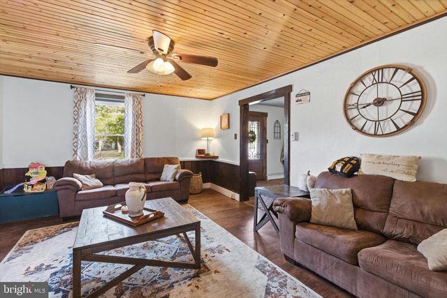 133 GIFFORD TOWN LN, Little Egg Harbor Twp, NJ 08087