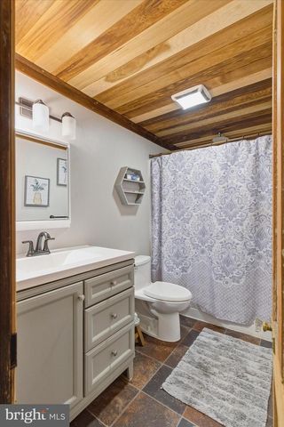 133 GIFFORD TOWN LN, Little Egg Harbor Twp, NJ 08087