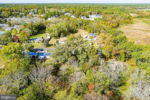 133 GIFFORD TOWN LN, Little Egg Harbor Twp, NJ 08087