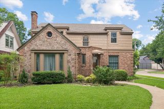 5902 Mccommas Boulevard, Dallas, TX 75206