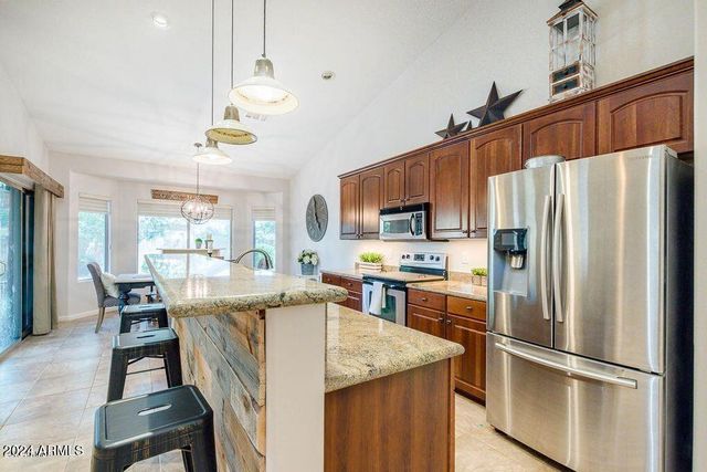 2298 E EBONY Drive, Chandler, AZ 85286