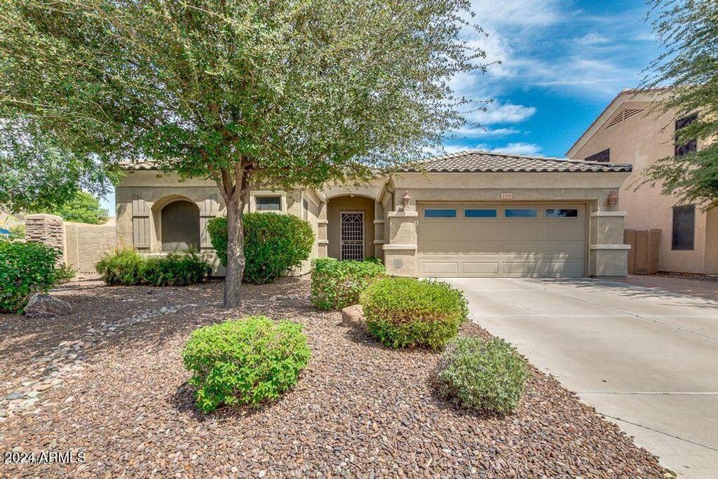 2298 E EBONY Drive, Chandler, AZ 85286