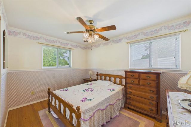 1560 Starling Drive, Florissant, MO 63031