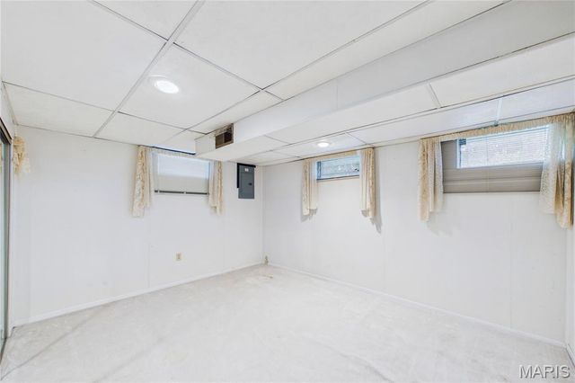 1560 Starling Drive, Florissant, MO 63031