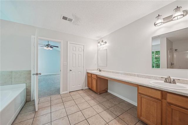 1021 Litherland SE Court, Atlanta, GA 30354