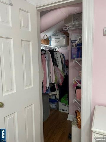 16-18 Morlot Avenue, Fair Lawn, NJ 07410