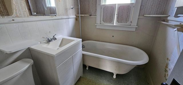 712 N Mt Pleasant Avenue, Lancaster, OH 43130