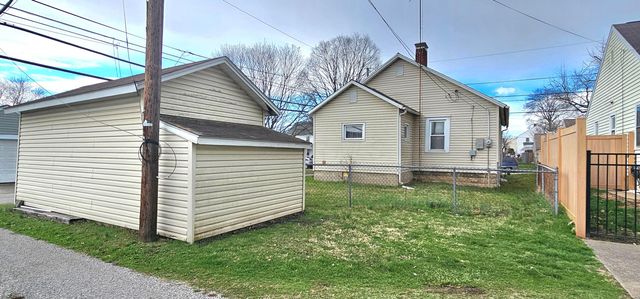 712 N Mt Pleasant Avenue, Lancaster, OH 43130