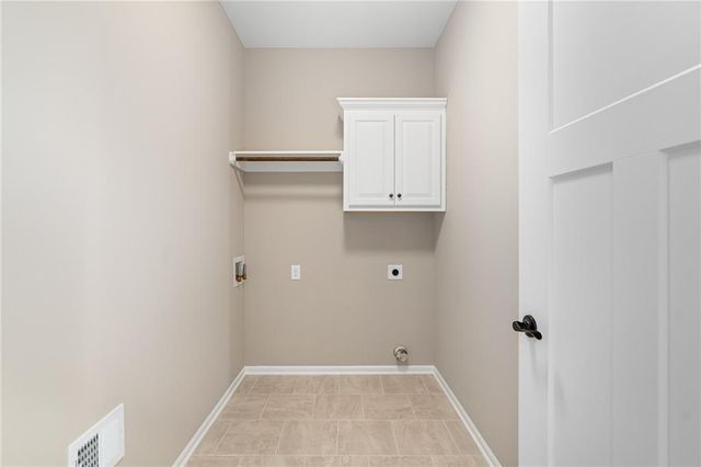 6922 NE 102nd Street, Kansas City, MO 64156