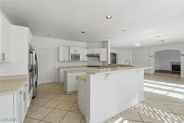 2457 Ping Drive, Henderson, NV 89074