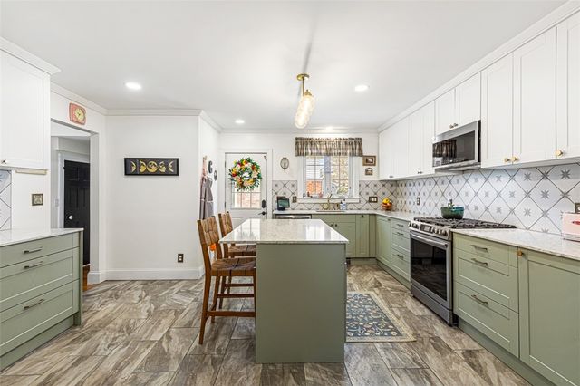 8 Turcone Street, North Providence, RI 02911