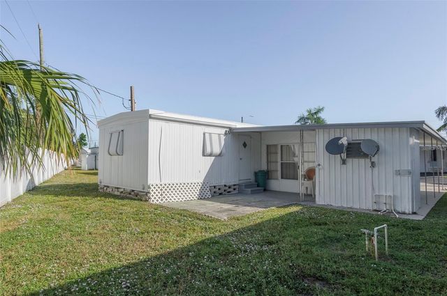 4086 72ND WAY N 57, St Petersburg, FL 33709
