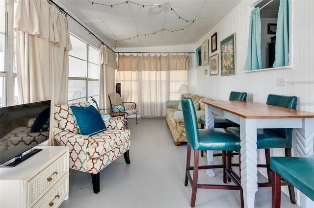 4086 72ND WAY N 57, St Petersburg, FL 33709