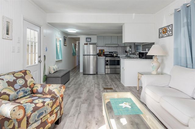 4086 72ND WAY N 57, St Petersburg, FL 33709