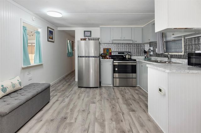 4086 72ND WAY N 57, St Petersburg, FL 33709