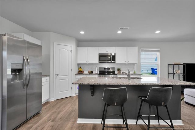 156 Chinook Lane, Raeford, NC 28376