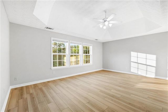 2586 Betty Sue Drive, Buford, GA 30519