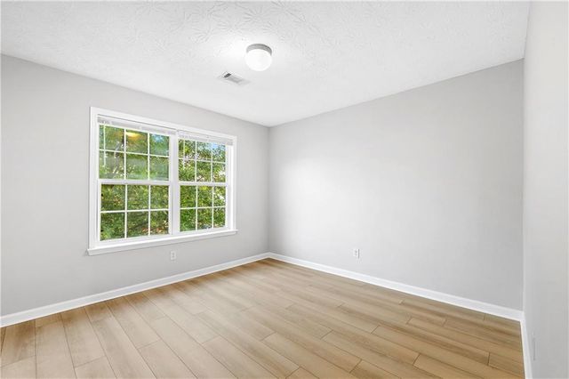 2586 Betty Sue Drive, Buford, GA 30519