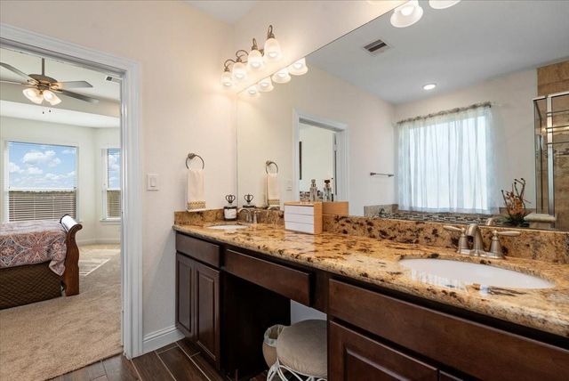 19003 Minero Lane, Montgomery, TX 77356